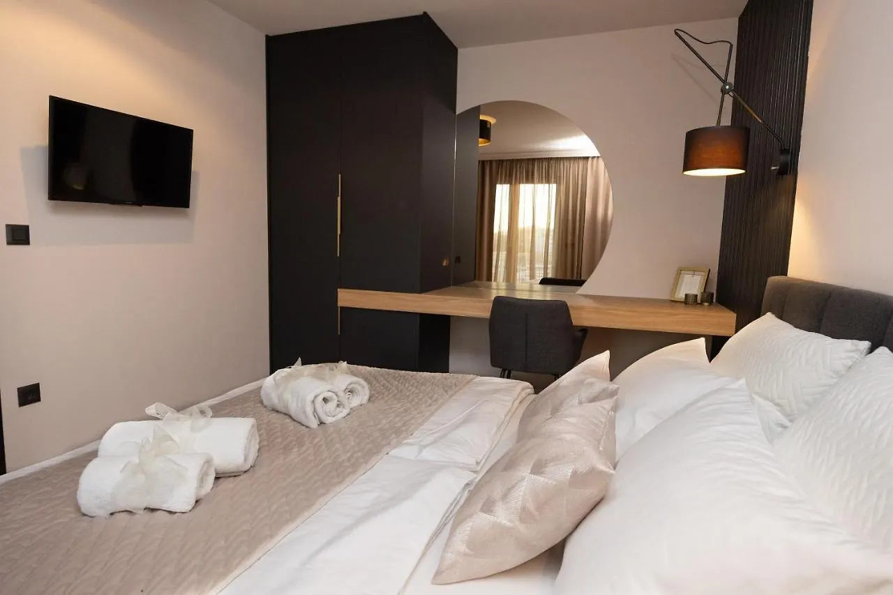 Aurum Ponte Deluxe Apartman