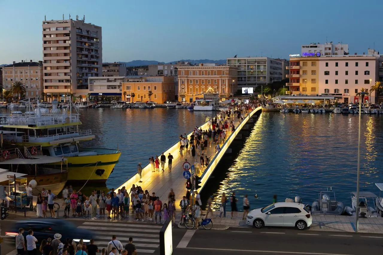 Aurum Ponte Deluxe Zadar 0*,
